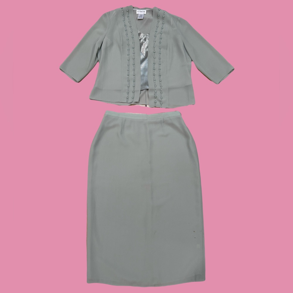 Elegant Gray Three-Piece Set